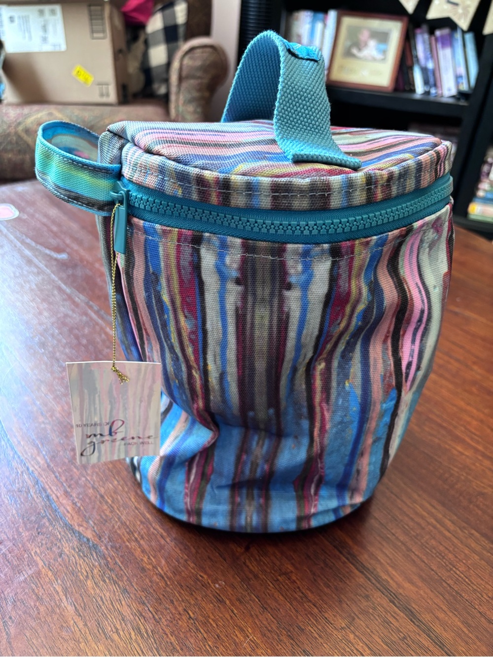 MB GREENE Vertical essential toiletry travel bag Turquoise Multi-Stripe NWT